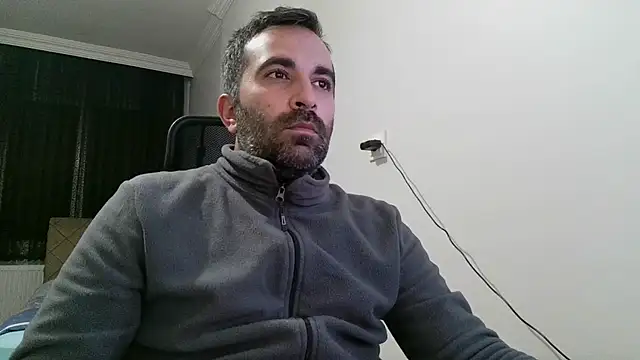 Snapshot of tgltplsr chatting on December 24, 2024, 9:33 pm tgltplsr online show from December 24, 2024, 9:33 pm