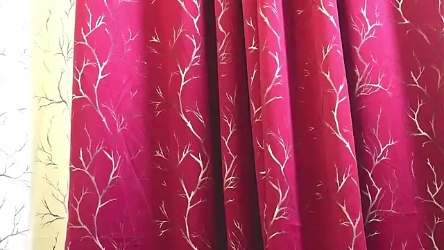 Snapshot of LuscousPussy chatting on March 17, 2025, 7:46 am LuscousPussy online show from March 17, 2025, 7:46 am