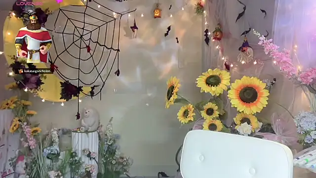 Snapshot of Your-Sunshine chatting on October 25, 2025, 5:19 pm Your-Sunshine online show from October 25, 2025, 5:19 pm