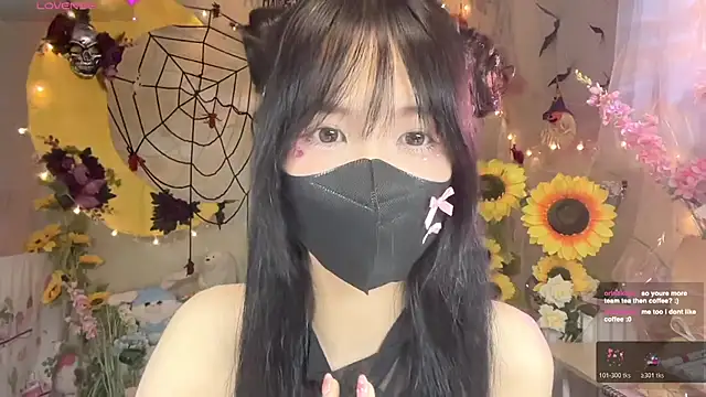 Snapshot of Your-Sunshine chatting on October 31, 2025, 5:03 pm Your-Sunshine online show from October 31, 2025, 5:03 pm