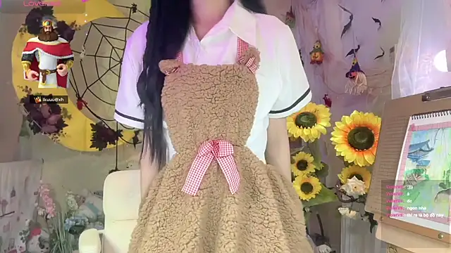 Snapshot of Your-Sunshine chatting on November 4, 2025, 4:39 pm Your-Sunshine online show from November 4, 2025, 4:39 pm