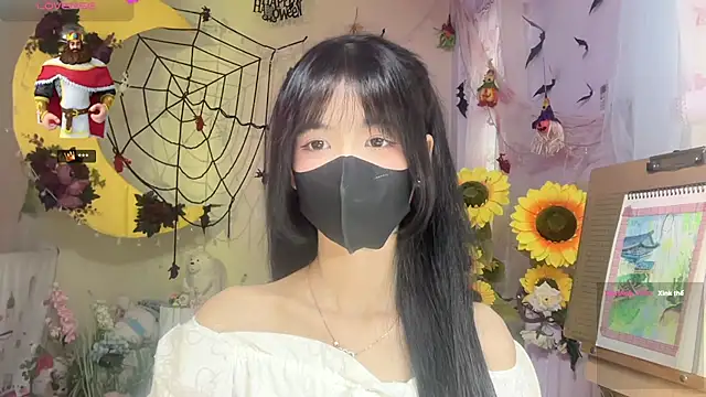 Snapshot of Your-Sunshine chatting on November 6, 2025, 4:57 am Your-Sunshine online show from November 6, 2025, 4:57 am