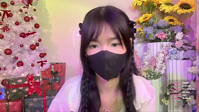 Snapshot of Your-Sunshine chatting on November 18, 2025, 2:21 pm Your-Sunshine online show from November 18, 2025, 2:21 pm