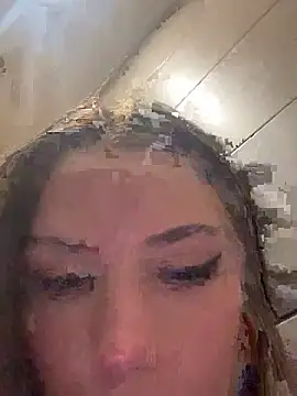 Snapshot of KittyKatyDream chatting on March 22, 2025, 12:57 pm KittyKatyDream online show from March 22, 2025, 12:57 pm