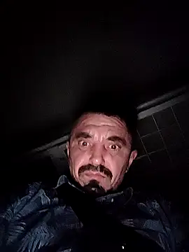 Snapshot of erbod_Johnny chatting on November 8, 2025, 7:23 pm erbod Johnny online show from November 8, 2025, 7:23 pm