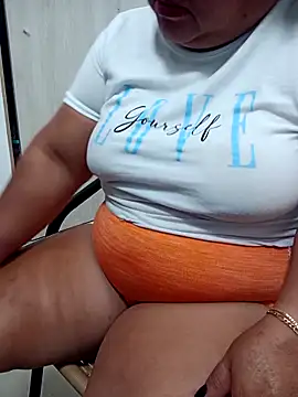 HORNY MATURE25 online show from September 9, 2025, 2:44 am