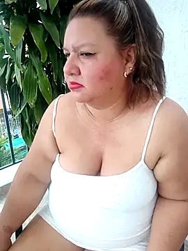 HORNY MATURE25 online show from September 14, 2025, 4:50 pm