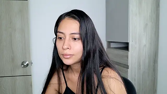 Sophie  Foxxx online show from February 19, 2025, 12:00 pm