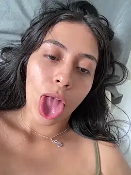 Sophie  Foxxx online show from March 4, 2025, 5:34 pm