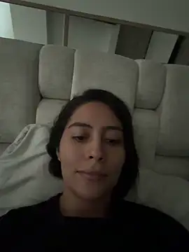 Sophie  Foxxx online show from November 24, 2025, 8:30 pm