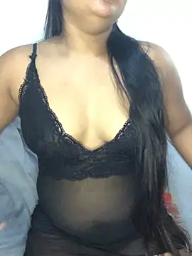 Snapshot of Rose_Olivia chatting on December 8, 2024, 2:52 pm Rose Olivia online show from December 8, 2024, 2:52 pm