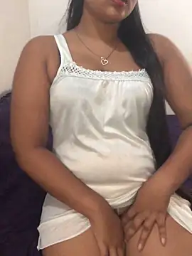 Snapshot of Rose_Olivia chatting on December 20, 2024, 3:00 pm Rose Olivia online show from December 20, 2024, 3:00 pm