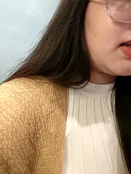 Snapshot of ANNELIESE_ chatting on February 24, 2025, 2:37 pm ANNELIESE online show from February 24, 2025, 2:37 pm