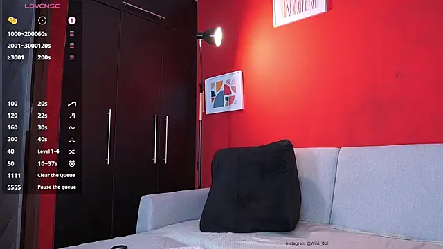 wild col  online show from November 1, 2025, 12:51 pm