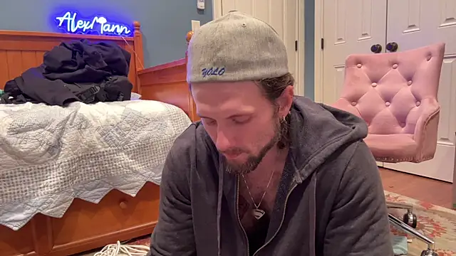 alexmannd online show from December 4, 2024, 2:42 am