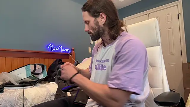 alexmannd online show from January 30, 2025, 3:19 pm