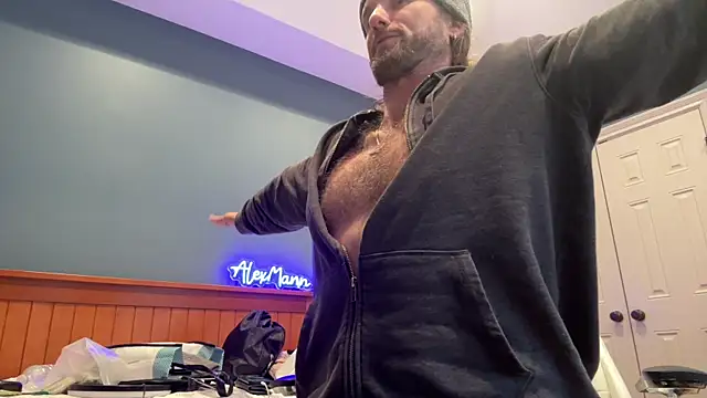 alexmannd online show from January 31, 2025, 2:49 pm