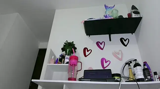 Snapshot of ari_sexy1 chatting on March 1, 2025, 1:43 am ari sexy1 online show from March 1, 2025, 1:43 am