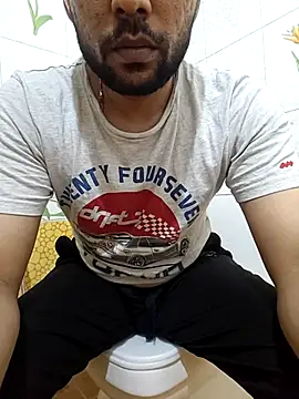 Snapshot of Casting_Design chatting on October 13, 2025, 12:43 am Casting Design online show from October 13, 2025, 12:43 am