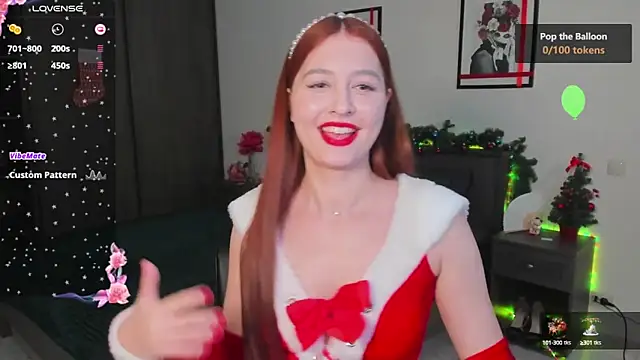 EleanorePeach online show from December 18, 2024, 7:08 pm