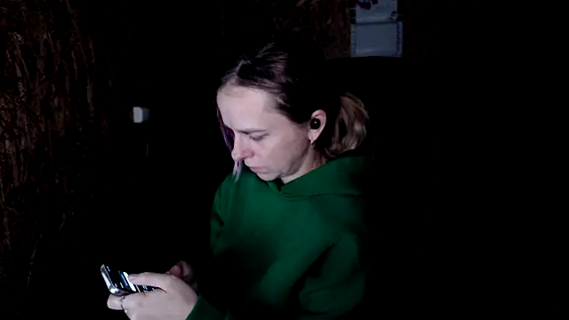 Snapshot of las_sweet chatting on December 15, 2025, 1:37 pm las sweet online show from December 15, 2025, 1:37 pm