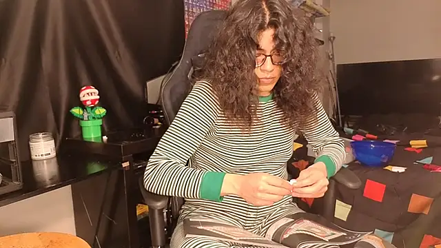 ShinyCherub online show from February 13, 2025, 2:56 am