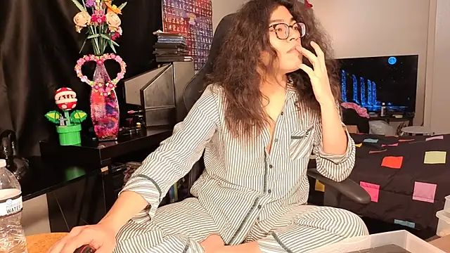 ShinyCherub online show from February 14, 2025, 11:42 am