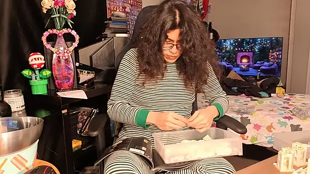 ShinyCherub online show from February 16, 2025, 9:59 pm