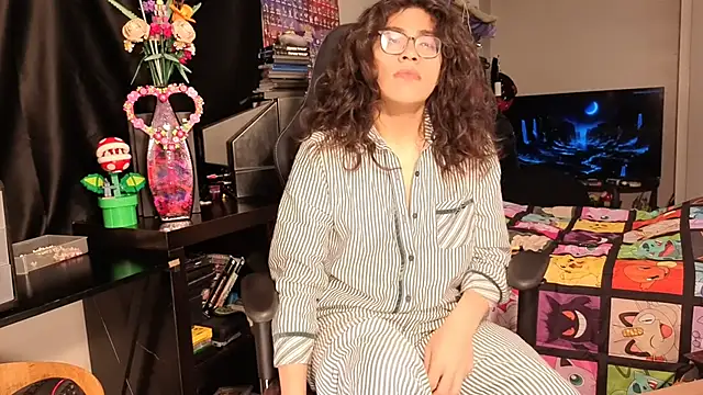 ShinyCherub online show from February 19, 2025, 9:17 am