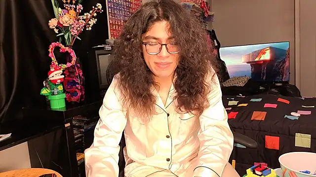 ShinyCherub online show from March 2, 2025, 4:53 pm