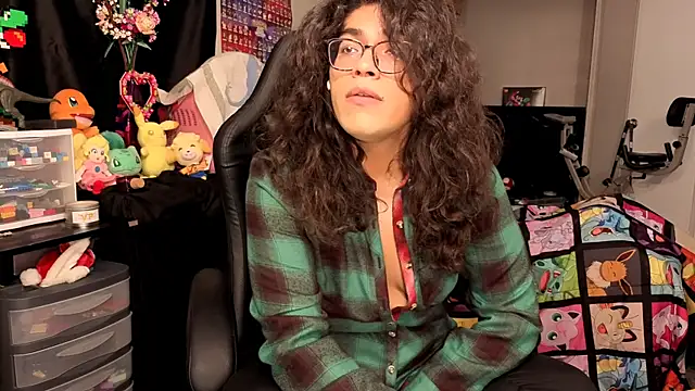 ShinyCherub online show from October 15, 2025, 5:24 pm