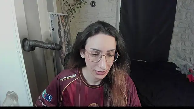 Snapshot of Mayala__ chatting on March 9, 2025, 8:21 pm Mayala   online show from March 9, 2025, 8:21 pm