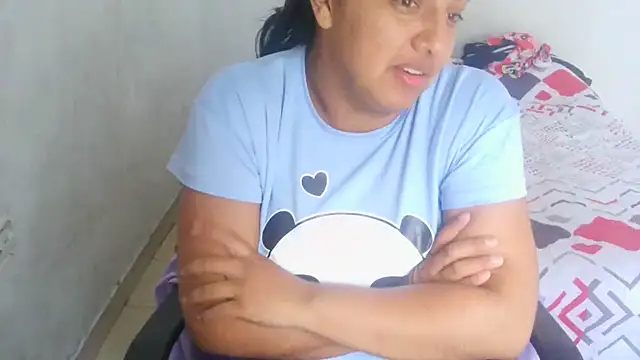 almaswan1 online show from February 27, 2025, 3:26 pm