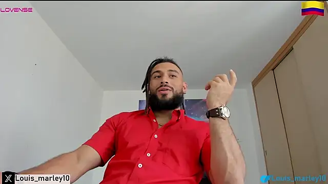 Snapshot of Louis_marley__ chatting on January 23, 2025, 8:24 pm Louis marley online show from January 23, 2025, 8:24 pm