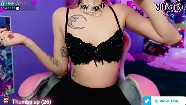 Snapshot of Violet_Noir chatting on December 16, 2024, 11:44 am Violet Noir online show from December 16, 2024, 11:44 am