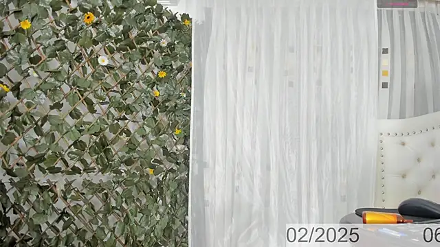 BunnyHotsx online show from February 7, 2025, 1:15 am