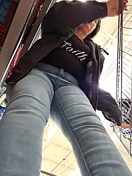 angelbaby1998 online show from March 20, 2025, 4:09 pm