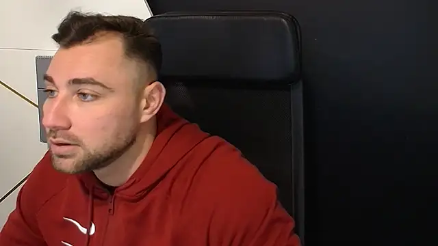 Snapshot of DuncanStone chatting on October 29, 2025, 5:42 am DuncanStone online show from October 29, 2025, 5:42 am