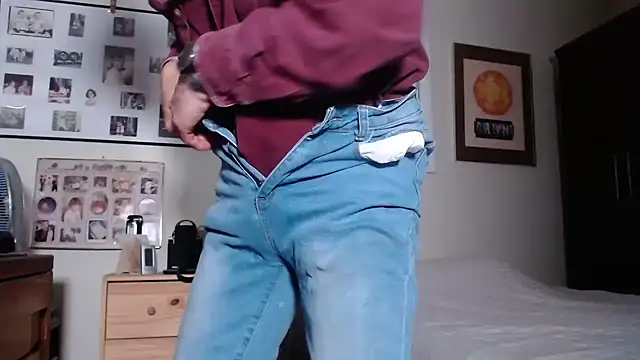 Snapshot of hottottrot691 chatting on March 2, 2025, 8:38 am hottottrot691 online show from March 2, 2025, 8:38 am