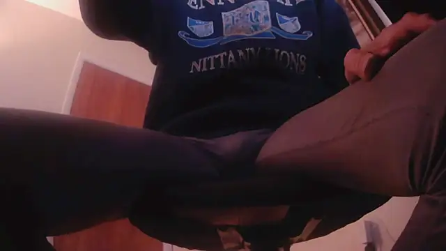 Snapshot of hottottrot691 chatting on November 26, 2025, 9:38 pm hottottrot691 online show from November 26, 2025, 9:38 pm