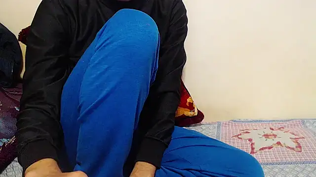 Alexdelarge323 online show from February 14, 2025, 4:09 pm