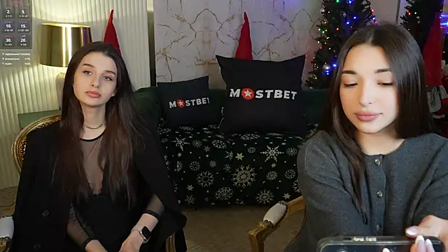 Snapshot of Jasmine_Flow chatting on December 24, 2024, 3:37 pm Jasmine Flow online show from December 24, 2024, 3:37 pm