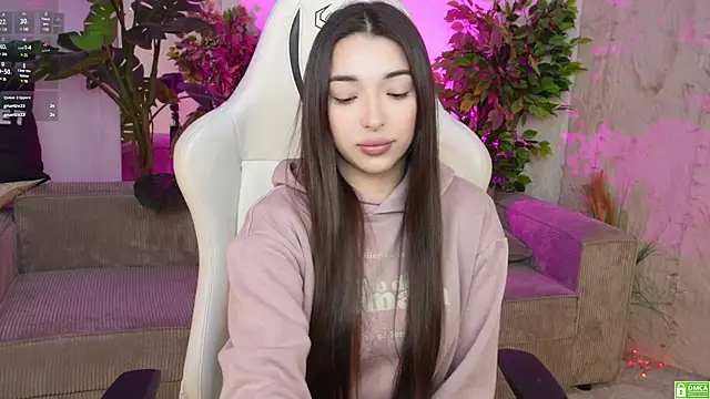 Snapshot of Jasmine_Flow chatting on January 14, 2025, 2:53 pm Jasmine Flow online show from January 14, 2025, 2:53 pm