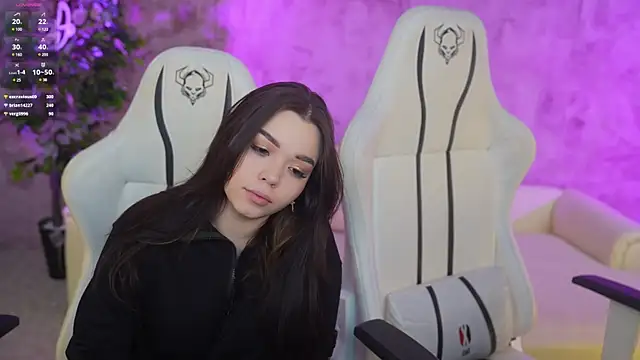 Snapshot of Jasmine_Flow chatting on January 23, 2025, 7:40 pm Jasmine Flow online show from January 23, 2025, 7:40 pm