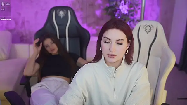 Snapshot of Jasmine_Flow chatting on February 24, 2025, 2:48 pm Jasmine Flow online show from February 24, 2025, 2:48 pm