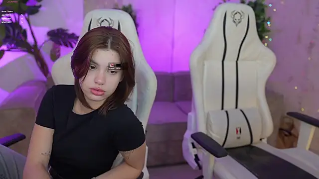 Snapshot of Jasmine_Flow chatting on March 6, 2025, 9:53 pm Jasmine Flow online show from March 6, 2025, 9:53 pm