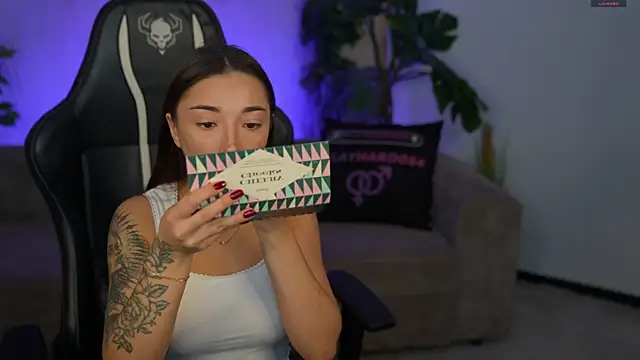 Snapshot of Jasmine_Flow chatting on November 7, 2025, 8:14 am Jasmine Flow online show from November 7, 2025, 8:14 am