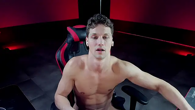 dirty-boss online show from February 6, 2025, 10:00 pm