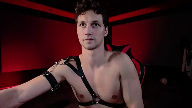 dirty-boss online show from March 14, 2025, 6:39 pm