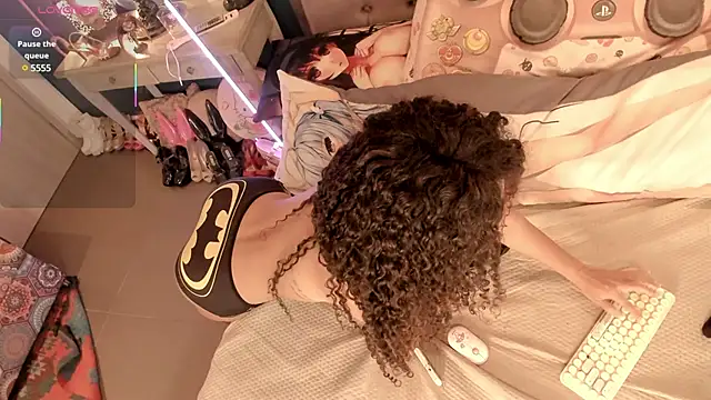 Snapshot of Orianna_reed_ chatting on February 25, 2025, 2:44 pm Orianna reed online show from February 25, 2025, 2:44 pm